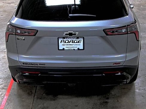 New 2026 Chevrolet Equinox RS w/ Convenience Package III image 11