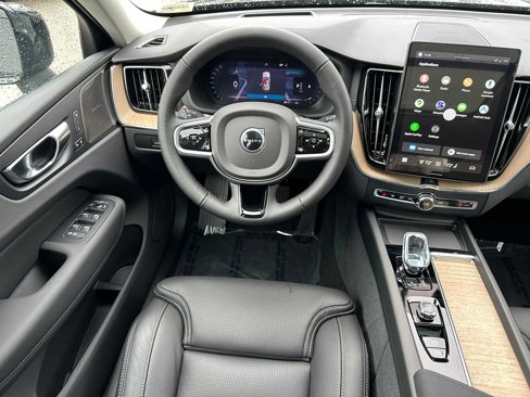 New 2026 Volvo XC60 B5 Ultra w/ Protection Package Premier image 15