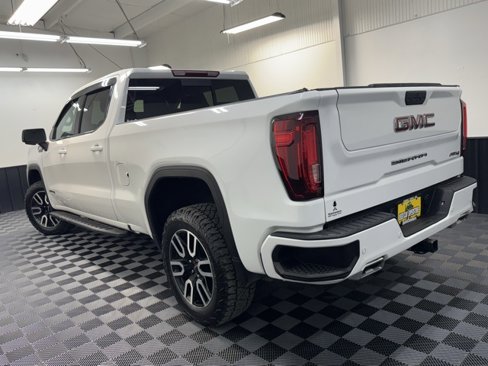 Used 2021 GMC Sierra 1500 AT4 w/ AT4 Value Package image 4