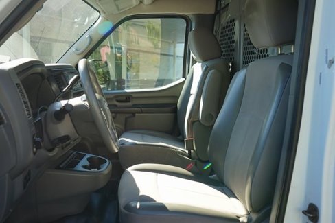 Used 2018 Nissan NV 2500 S image 13