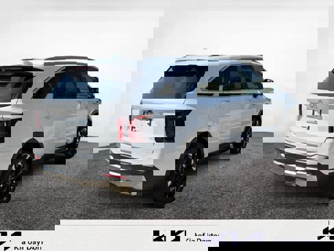 New 2026 Kia Sorento SX image 5