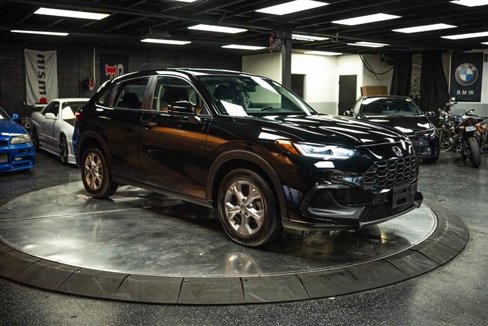 Used 2025 Honda HR-V LX image 5