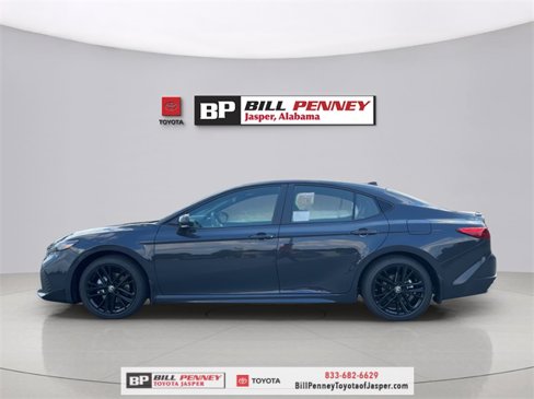 New 2026 Toyota Camry SE image 2