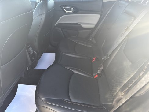 Certified 2022 Jeep Compass Limited image 29