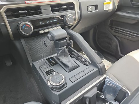 New 2025 Toyota Tacoma Limited image 28