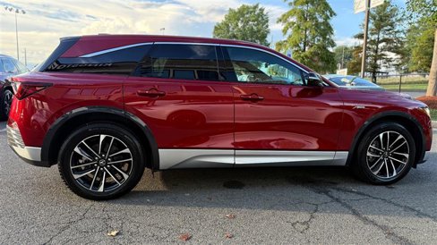 Used 2024 Acura ZDX A-Spec image 7