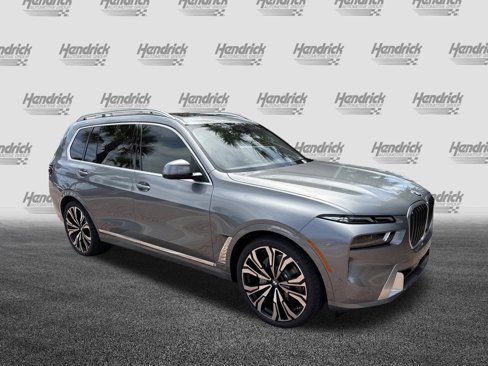 New 2026 BMW X7 xDrive40i w/ Executive Package image 2