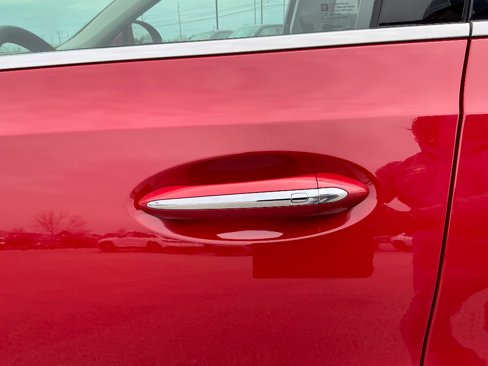 New 2025 Buick Envision Avenir image 14