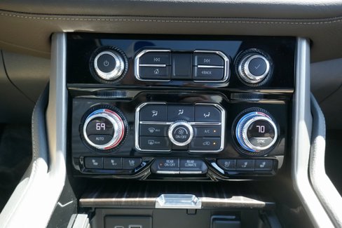 Used 2021 GMC Yukon Denali image 34
