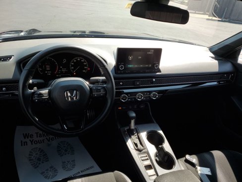 Used 2025 Honda Civic Sport image 31