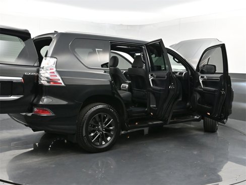 Used 2023 Lexus GX 460 Premium image 40