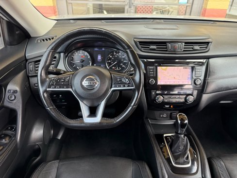 Used 2018 Nissan Rogue SL image 30