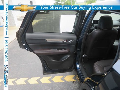 Used 2025 MAZDA CX-5 Signature image 28