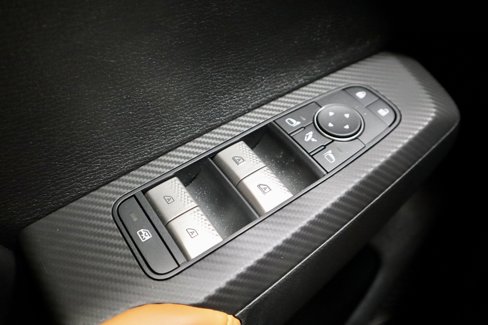 New 2025 Mitsubishi Outlander SEL image 11