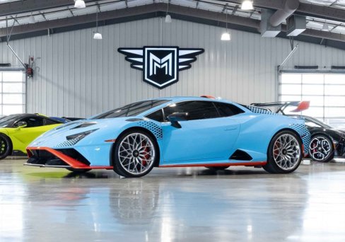 Used 2022 Lamborghini Huracan STO image 1