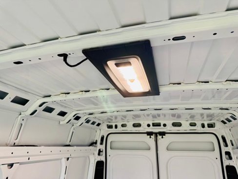 Used 2025 RAM ProMaster 2500 w/ Convenience Group image 38