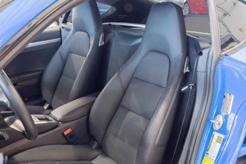Used 2024 Porsche 718 Cayman image 11