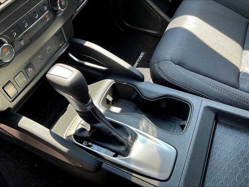 Certified 2025 Nissan Frontier SV image 20