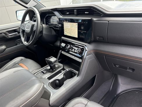 Used 2023 GMC Sierra 1500 AT4 w/ Technology Package image 29
