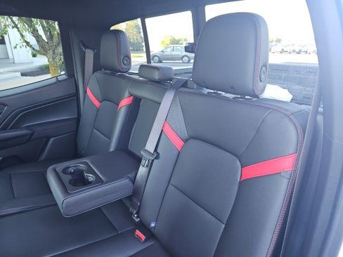 New 2026 Chevrolet Colorado Z71 w/ Technology Package image 27