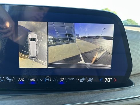 New 2026 Chevrolet Suburban High Country image 28