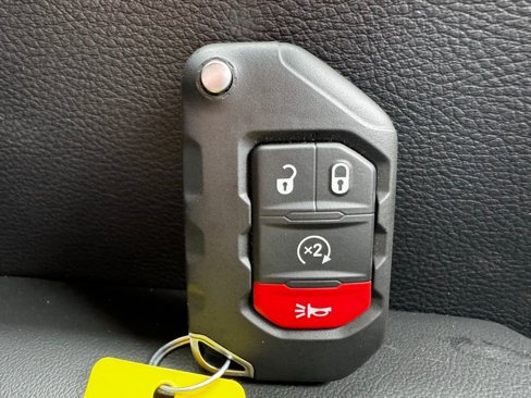 New 2025 Jeep Wrangler Unlimited Rubicon 392 image 23