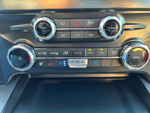 New 2026 Ford F250 Lariat image 15