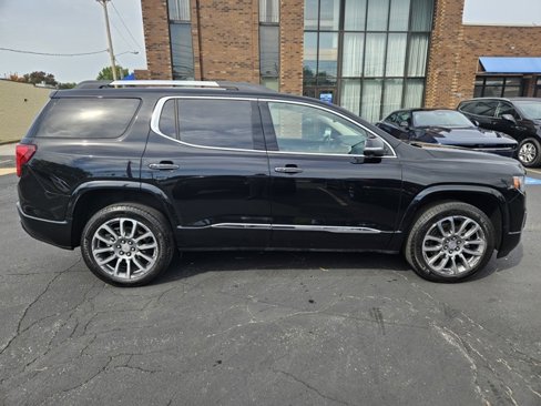 Certified 2023 GMC Acadia Denali w/ LPO, Floor Liner Package image 8