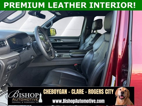Used 2023 Jeep Wagoneer L Series II image 7
