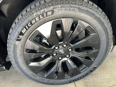 New 2025 Ford Expedition Platinum w/ Stealth Appearance Package image 30