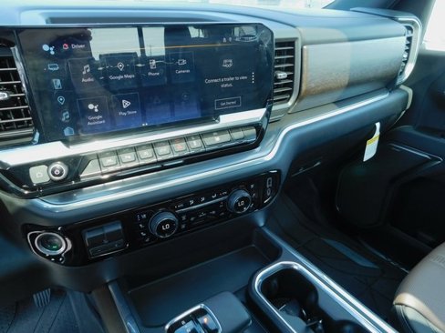 Used 2025 Chevrolet Silverado 1500 High Country w/ Technology Package image 32