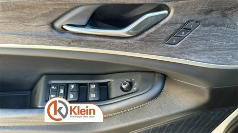 Used 2024 Jeep Grand Cherokee L Limited w/ Luxury Tech Group II image 12