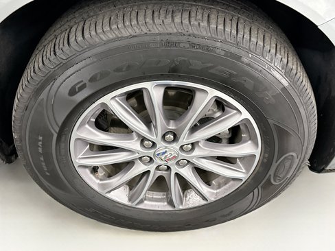 Used 2024 Buick Enclave Premium image 11