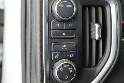 Used 2023 Chevrolet Silverado 2500 LT image 7