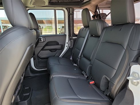 New 2025 Jeep Wrangler Sahara image 8