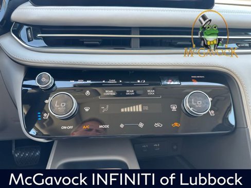 New 2026 INFINITI QX60 Luxe image 17