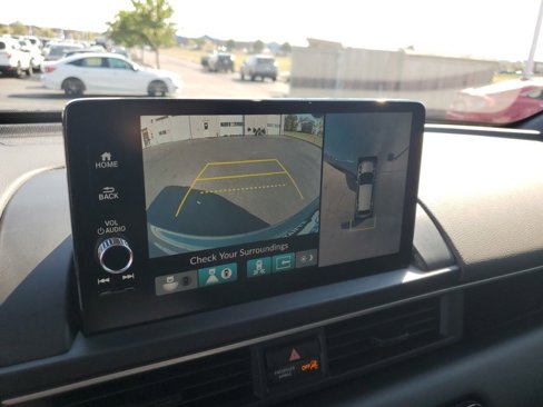 Certified 2025 Honda Pilot Black Edition image 21