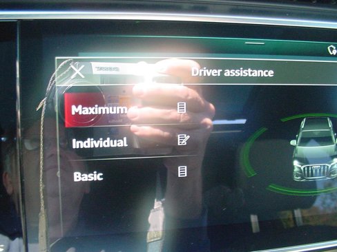 Used 2021 Audi Q7 3.0T Premium Plus image 21