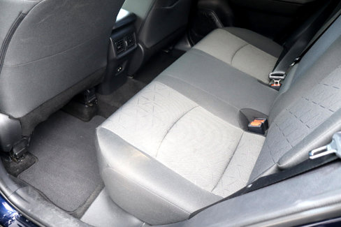 Used 2021 Toyota RAV4 XLE image 11
