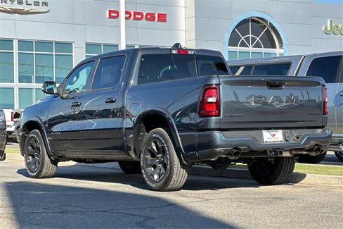 New 2026 RAM 1500 4x4 Crew Cab image 5