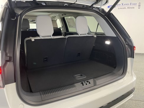 New 2025 Lincoln Aviator Reserve image 29