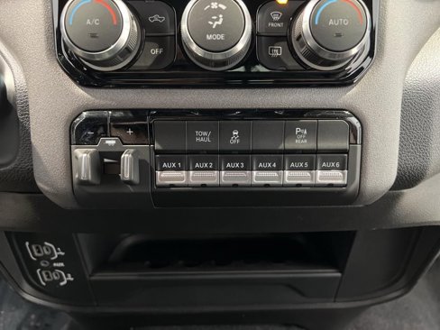 New 2024 RAM 2500 Tradesman w/ Towing Technology Group image 22