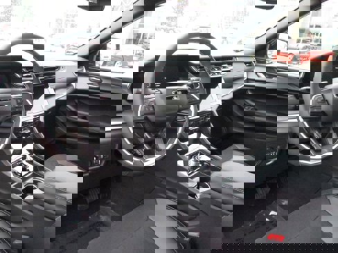 New 2025 Jeep Grand Cherokee Altitude image 14