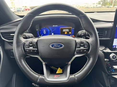Used 2022 Ford Explorer ST w/ Equipment Group 401A image 24
