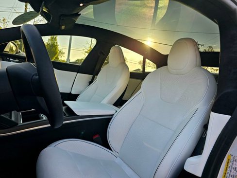 Used 2024 Tesla Model S Plaid image 20
