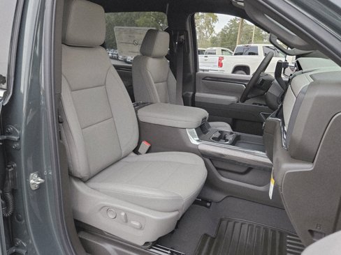 New 2026 Chevrolet Silverado 2500 LTZ w/ LTZ Convenience Package image 17
