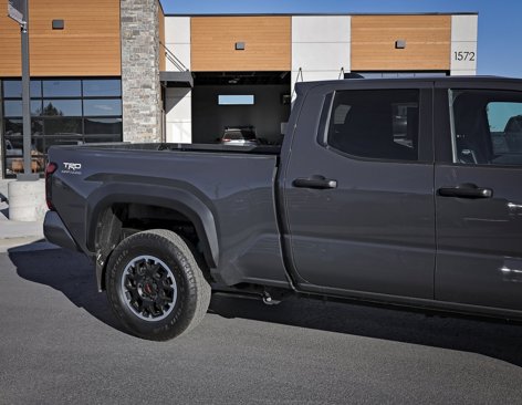 Used 2024 Toyota Tacoma TRD Off-Road image 5