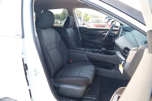 New 2026 Nissan Rogue SV w/ Cold Weather Package image 24