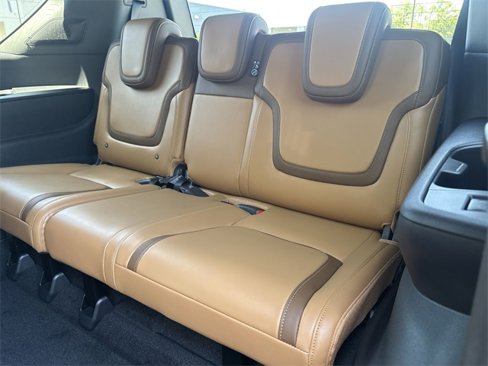 New 2025 Nissan Armada SL w/ Captain's Chari Seat Package image 23