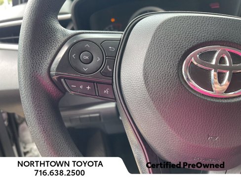 Used 2022 Toyota Corolla LE image 19